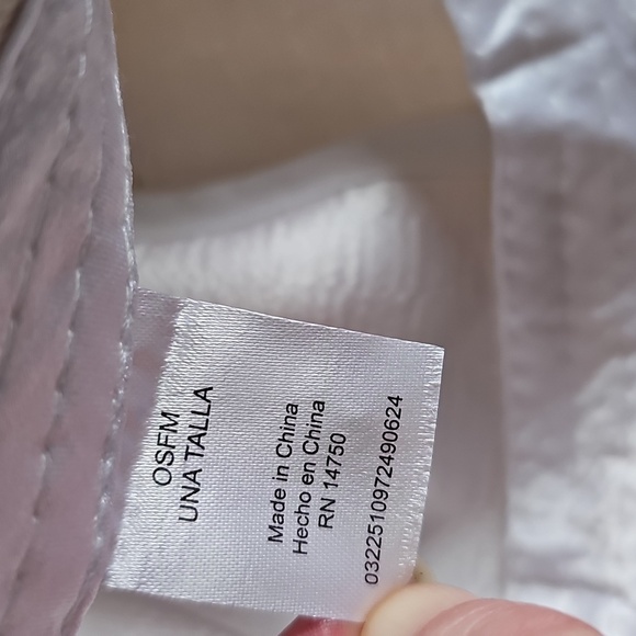 NWT JUST be Quilted Adjustable Cream Ballcap One Size - Picture 7 of 10